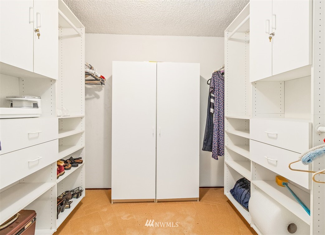14837 Southeast 170th Street Renton, WA 98058 - Photo 19 of 25 Gallery Image 19