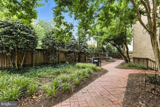 $239,900 | 1367 K Street Southeast, Unit B, Washington, DC 20003