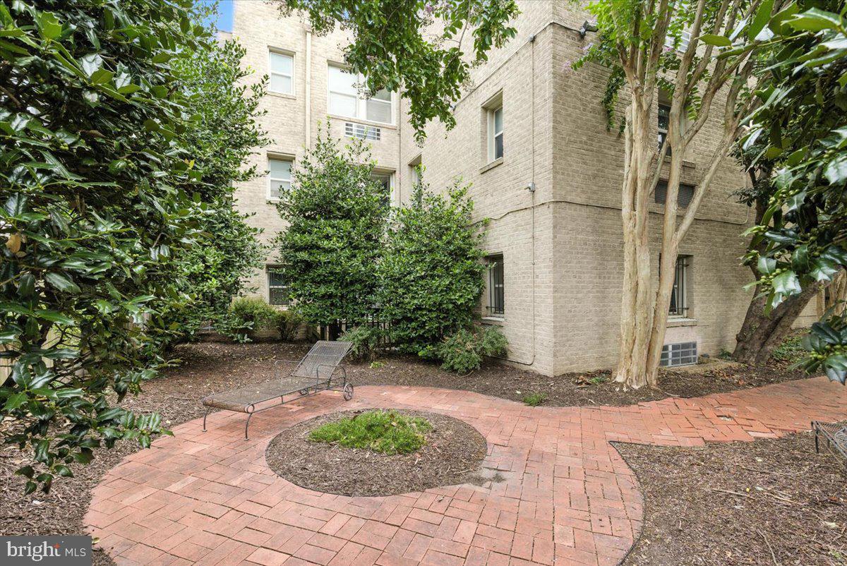 1367 K Street Southeast, Unit B Washington, DC 20003 - Photo 21 of 21 Beautiful brick paved courtyard