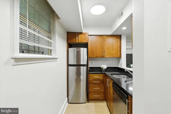 $199,900 | 1367 K Street Southeast, Unit B, Washington, DC 20003