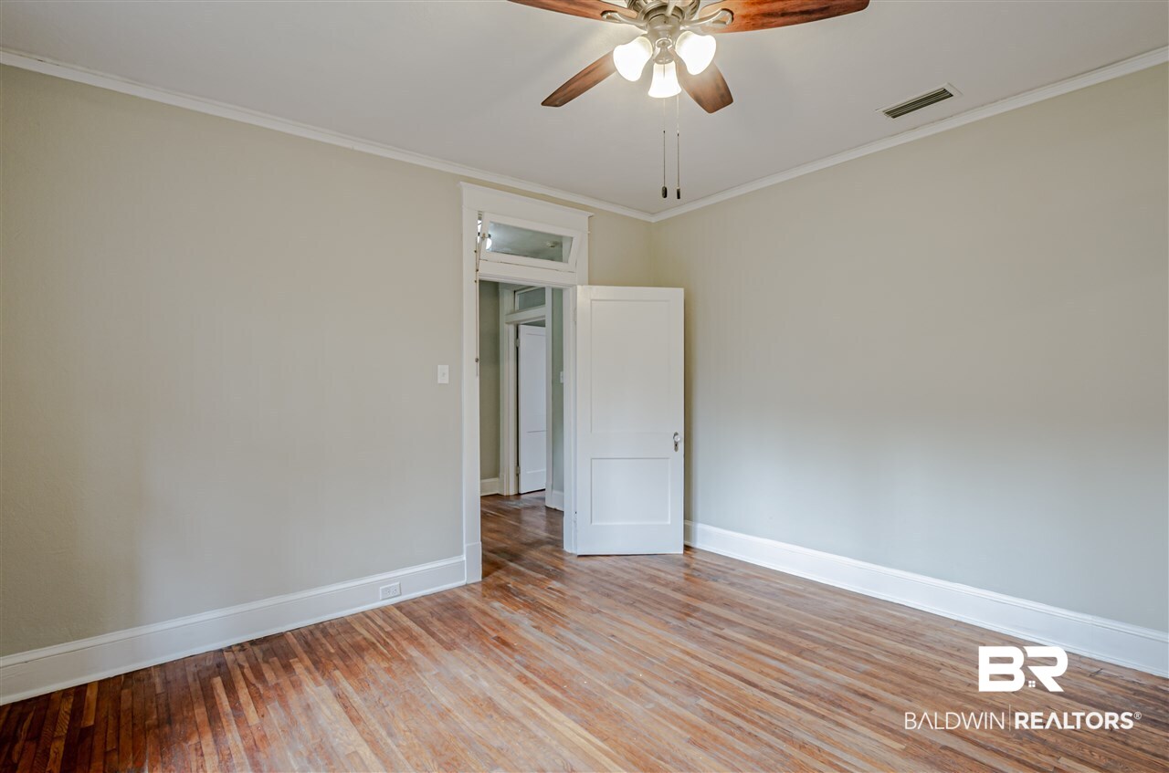 157 Houstreeton Street Mobile, AL 36606 - Photo 32 of 40
