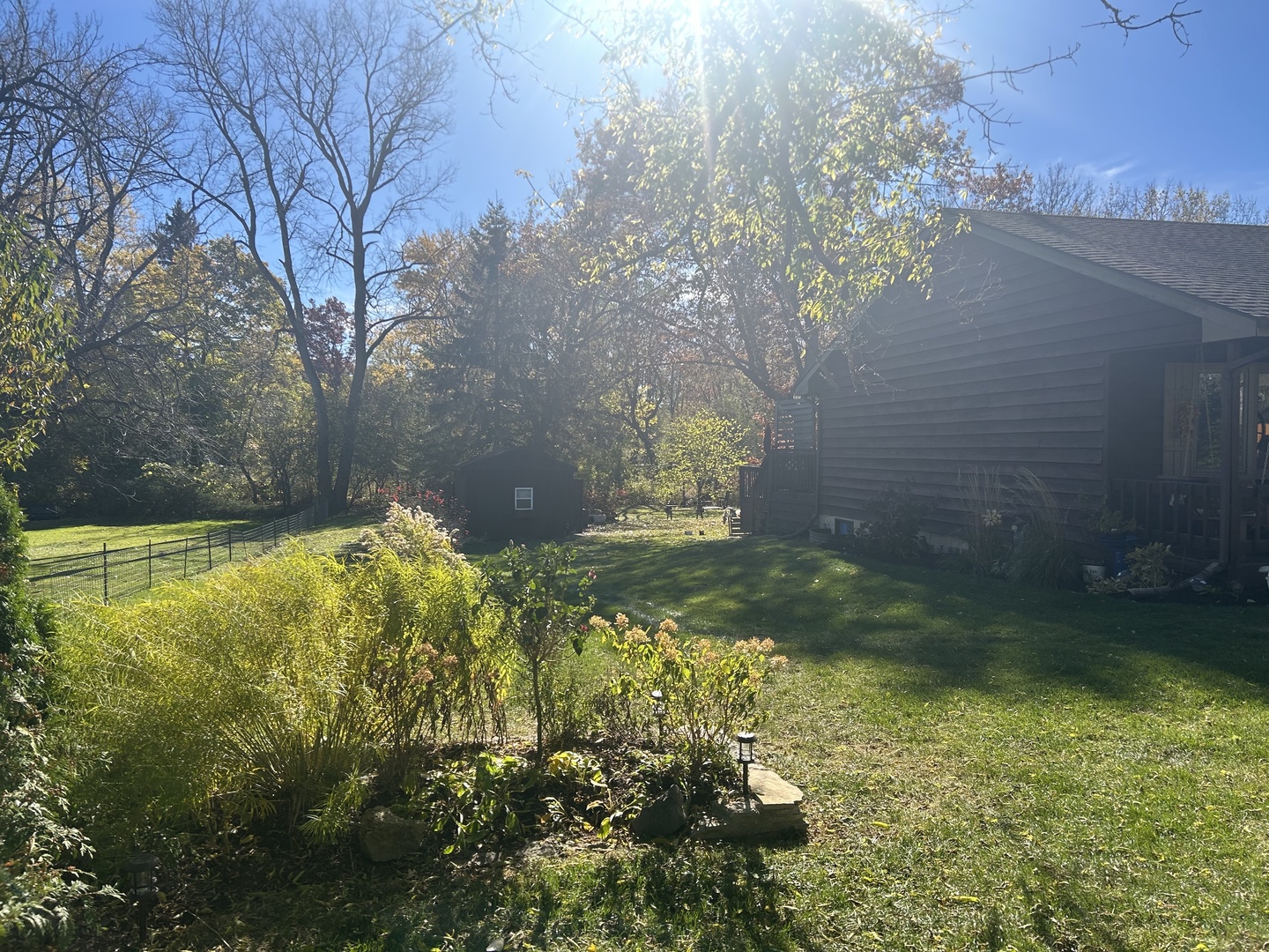 1403 West Beach Road Waukegan, IL 60087 - Photo 9 of 59 a view of yard with green space