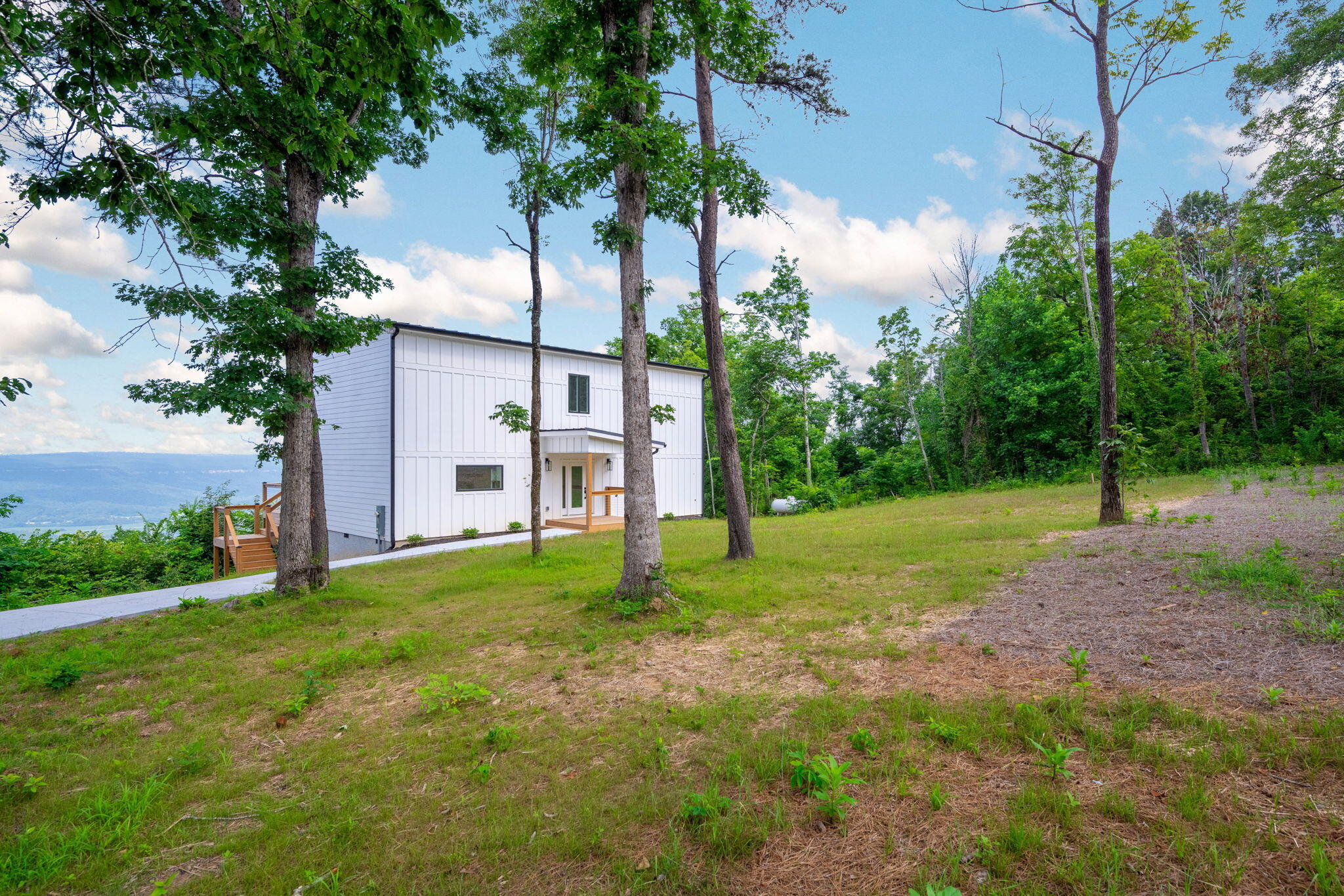 2255 Big Fork Road Chattanooga, TN 37405 - Photo 2 of 44 2-web-or-mls-DSC_8639