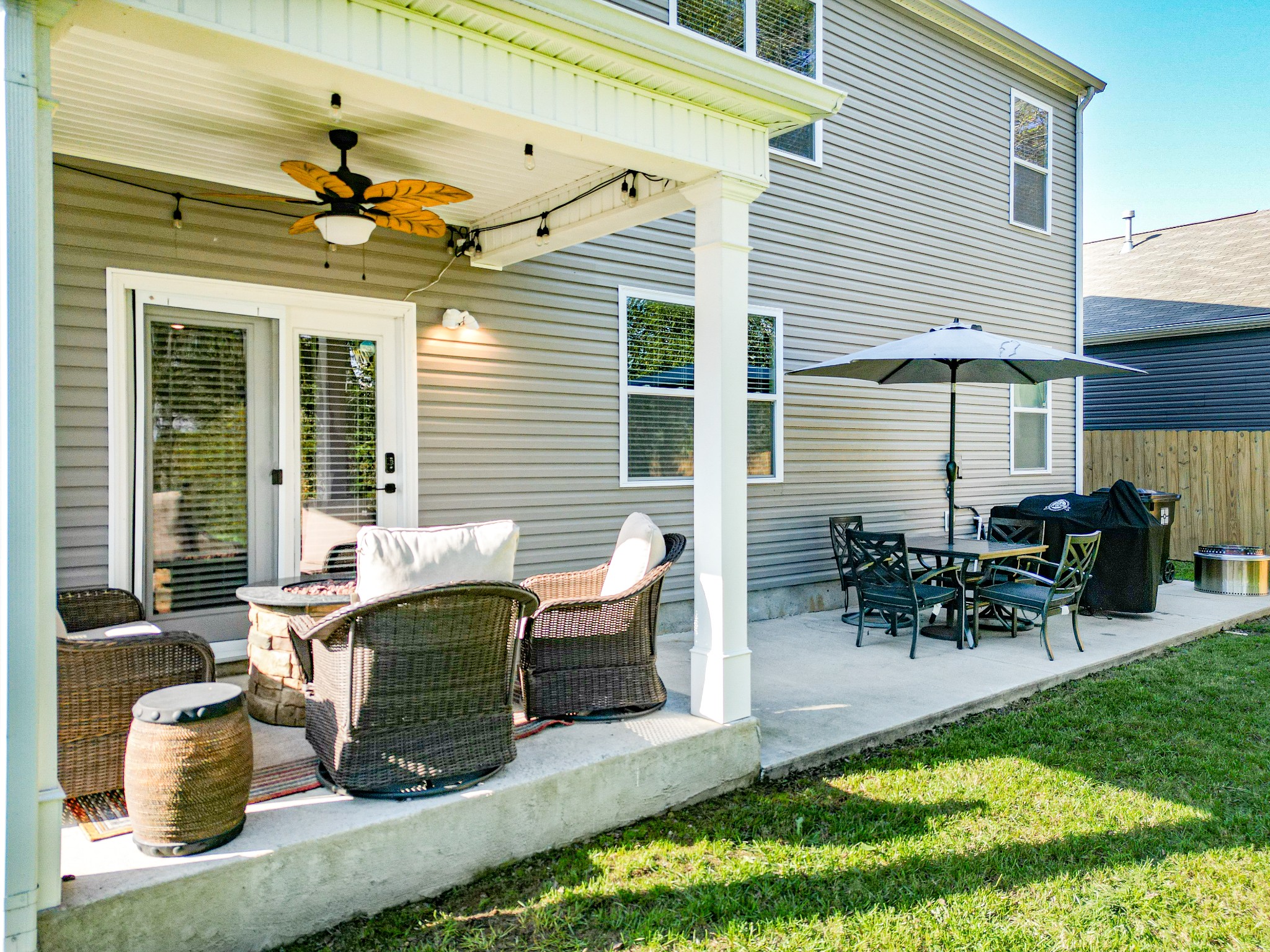 742 Prominence Road Columbia, TN 38401 - Photo 3 of 33 a view of a patio with table and chairs