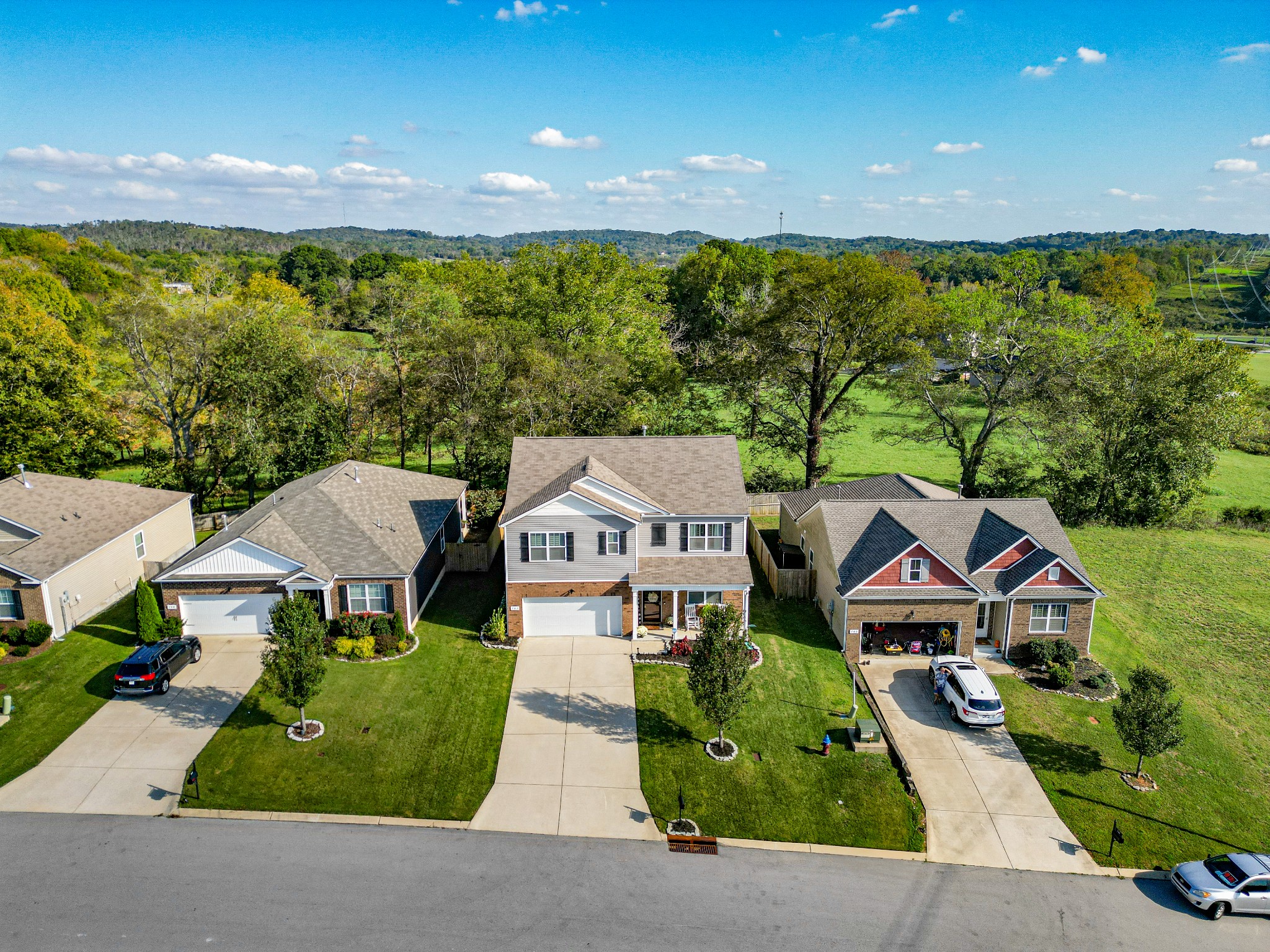 742 Prominence Road Columbia, TN 38401 - Photo 5 of 33 an aerial view of multiple houses with a yard