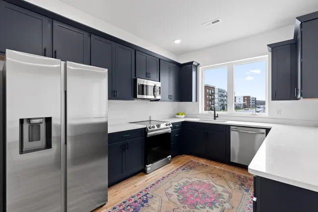 $1,700,000 | 3307 Aberdeen Row, Chattanooga, TN 37410