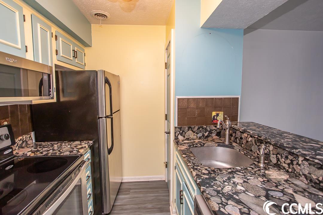 4710 Cobblestone Drive, Unit J4 Myrtle Beach, SC 29577 - Photo 4 of 31