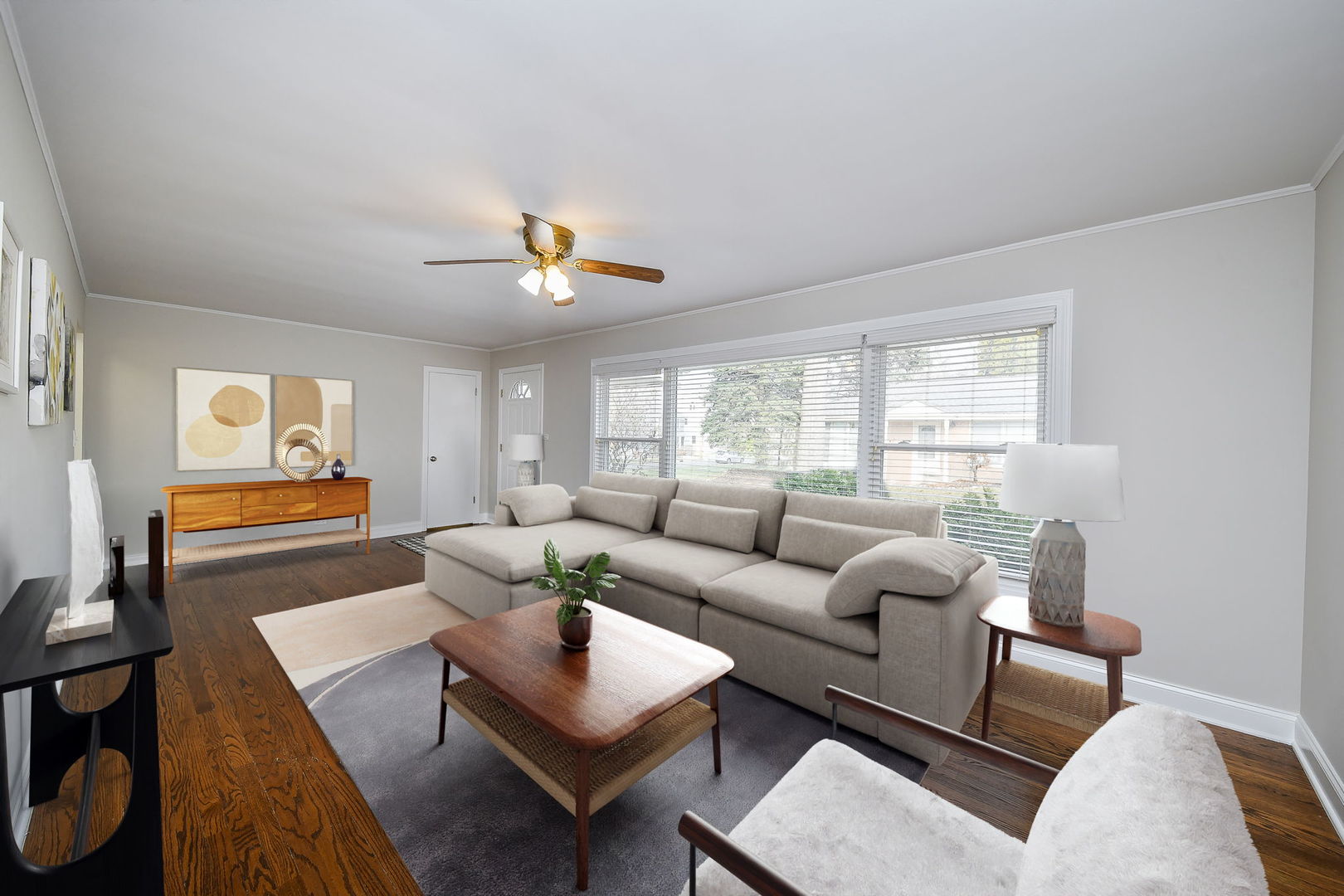 111 South Lorraine Road Wheaton, IL 60187 - Photo 5 of 14 Gallery Image 5