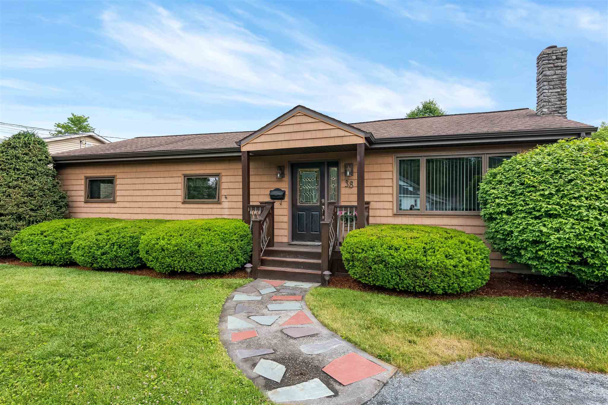 38 Sherry Road South Burlington, VT 05403 - Photo 1 of 27 Gallery Image 1
