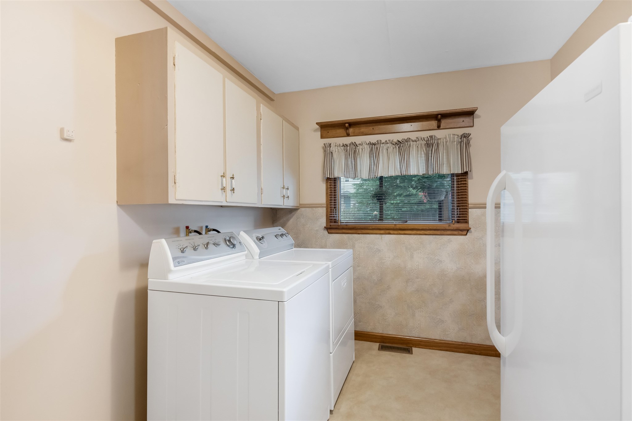 38 Sherry Road South Burlington, VT 05403 - Photo 26 of 27 Gallery Image 26