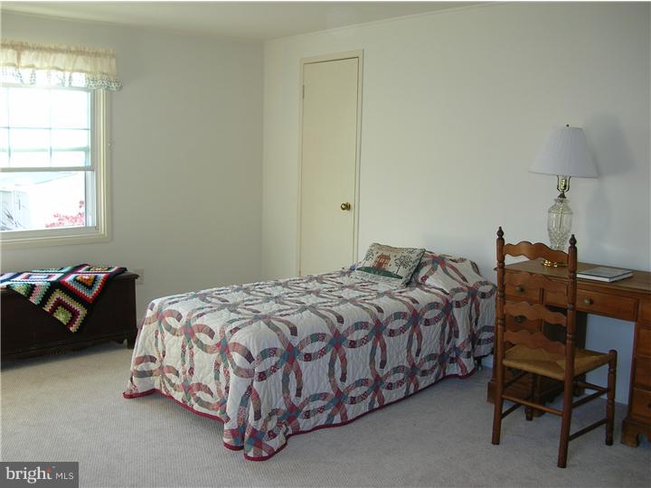 19 Tweed Road Levittown, PA 19056 - Photo 16 of 24 Master Bedroom