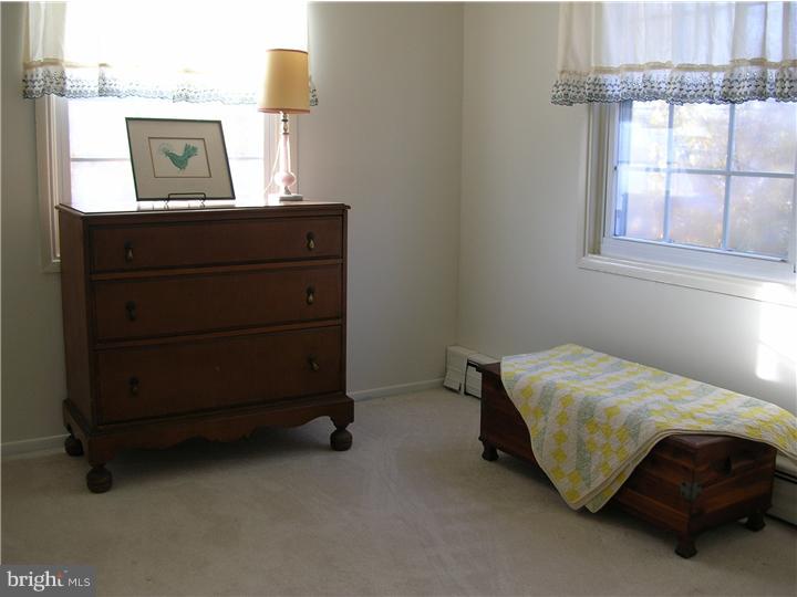 19 Tweed Road Levittown, PA 19056 - Photo 21 of 24 Bedroom 3