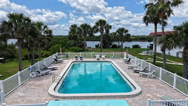 $269,000 | 5 Ocean Palm Villa North, Unit 5, Flagler Beach, FL 32136