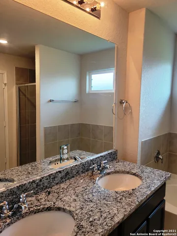 $2,000 | 618 Cypress Bayou, Cibolo, TX 78108