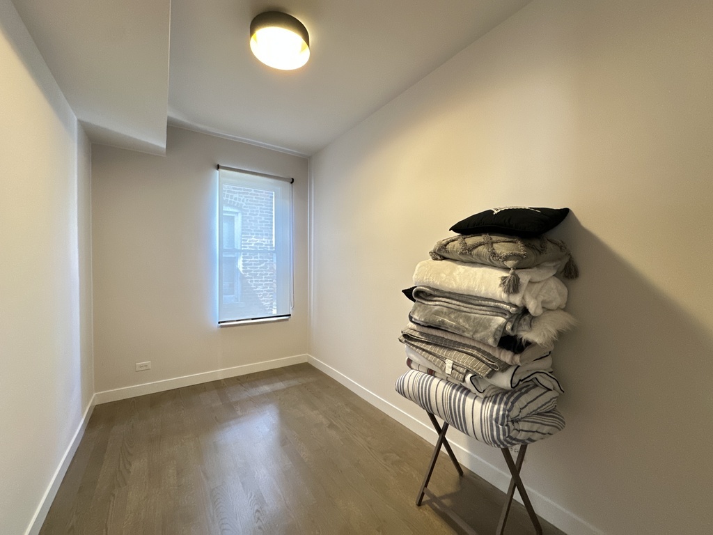 908 North California Avenue, Unit 3 Chicago, IL 60622 - Photo 17 of 20