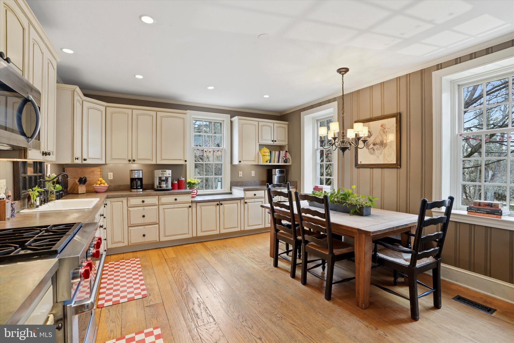 595 Birmingham Road West Chester, PA 19382 - Photo 8 of 49