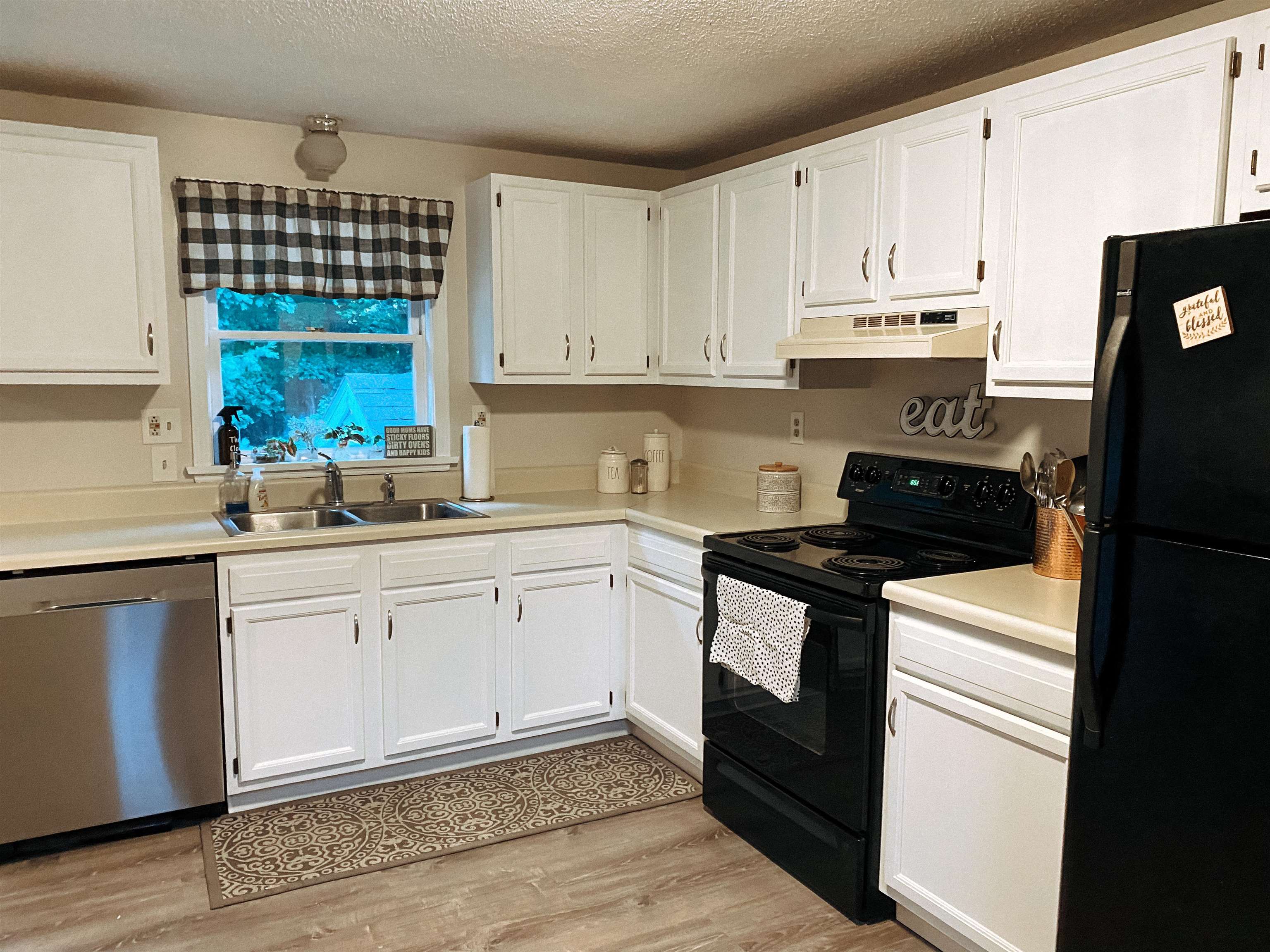88 Derryfield Road, Unit L Derry, NH 03038 - Photo 9 of 26