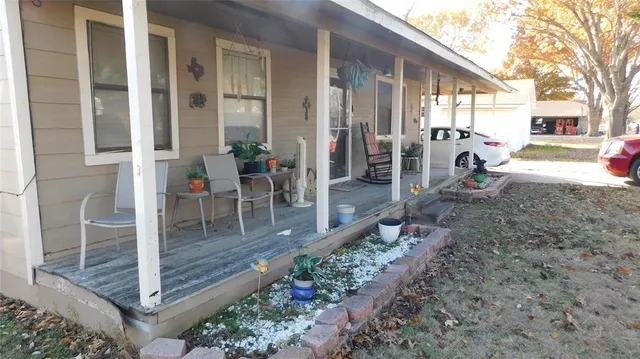 a view of outdoor space