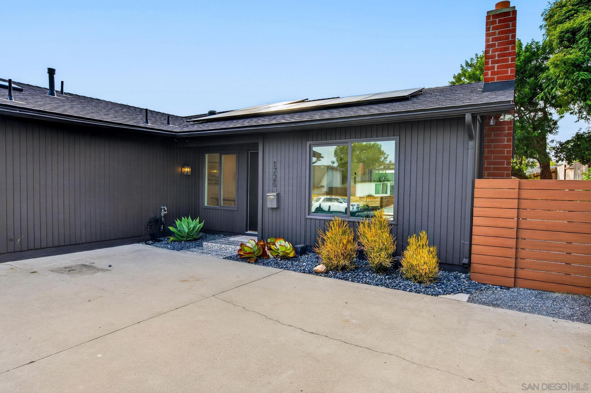 1726 Red Barn Road Encinitas, CA 92024 - Photo 2 of 74