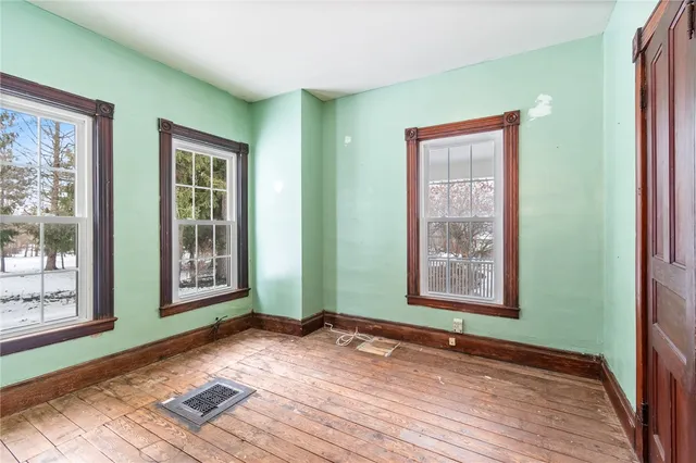 $225,000 | 51 State Street, East Bloomfield, NY 14469