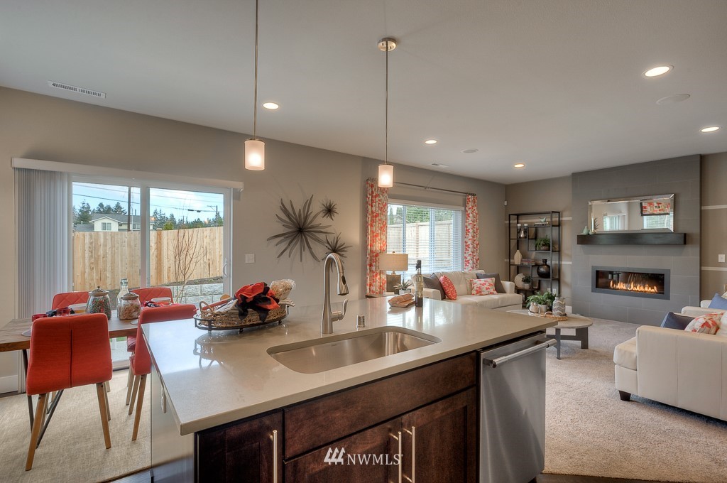 115 194th Place Southwest, Unit 13 Bothell, WA 98012 - Photo 5 of 25
