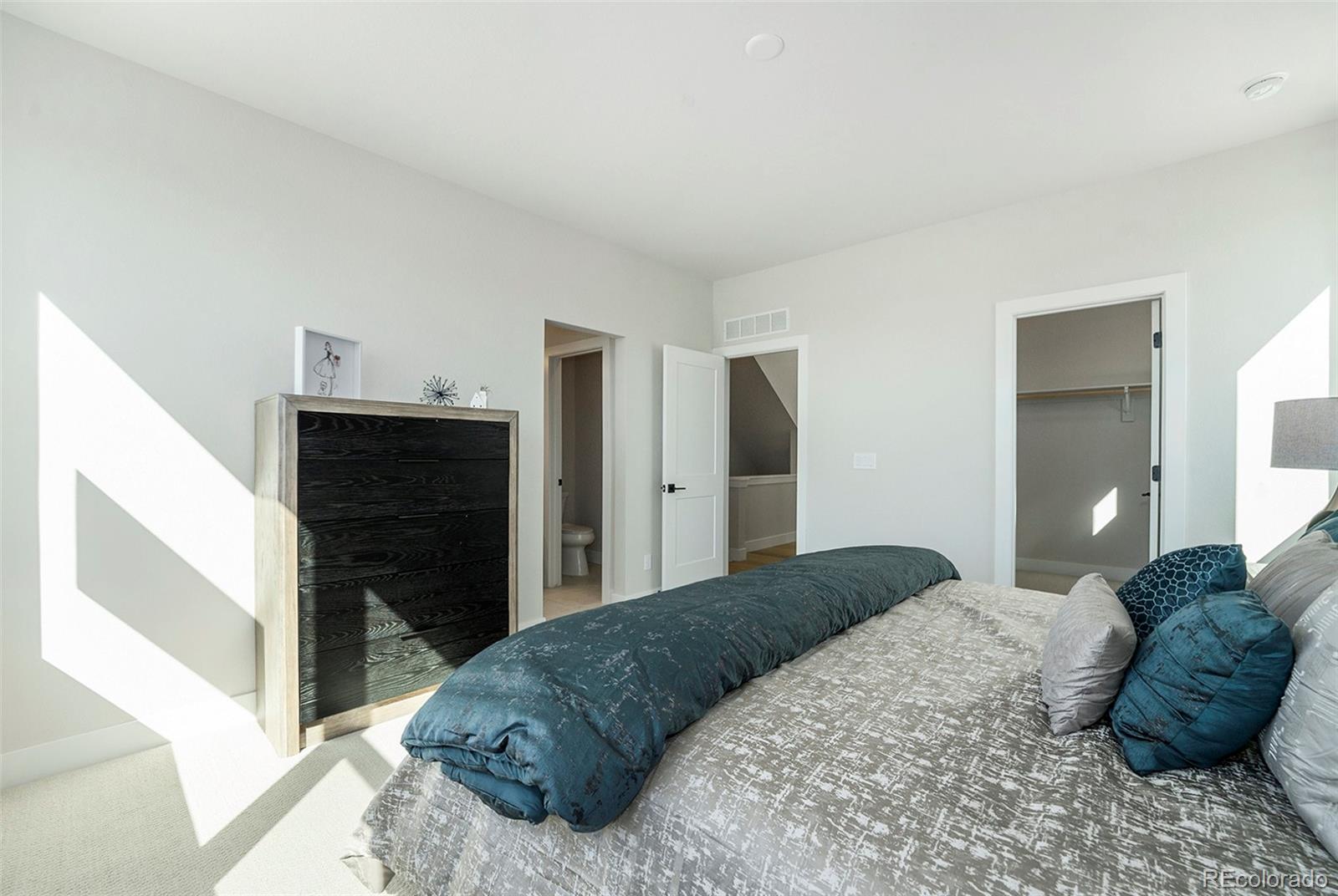 888 South Valentia Street, Unit 104 Denver, CO 80247 - Photo 20 of 30