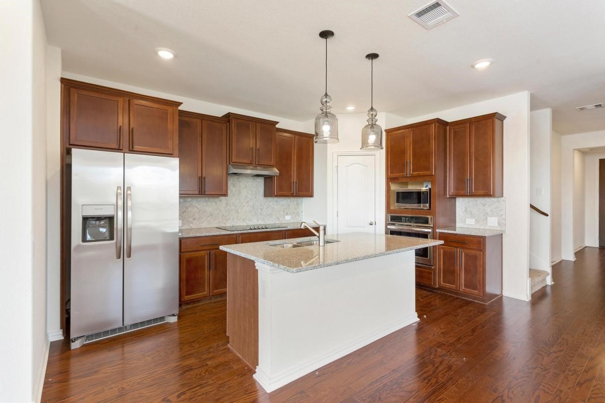 1001 Ridge Runner Drive Georgetown, TX 78628 - Photo 5 of 32
