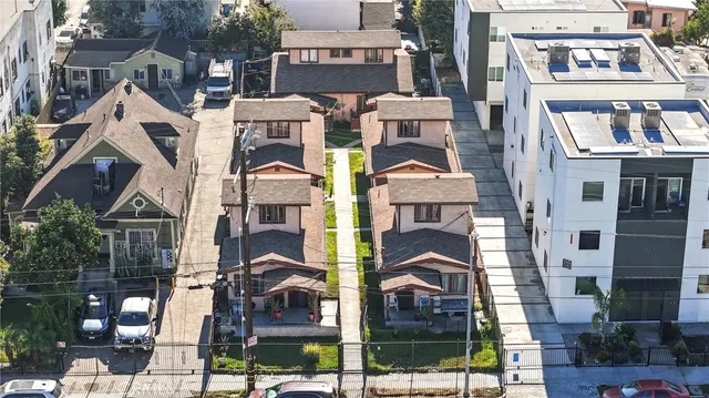 $933,000 | 634 East Adams Boulevard, Los Angeles, CA 90011