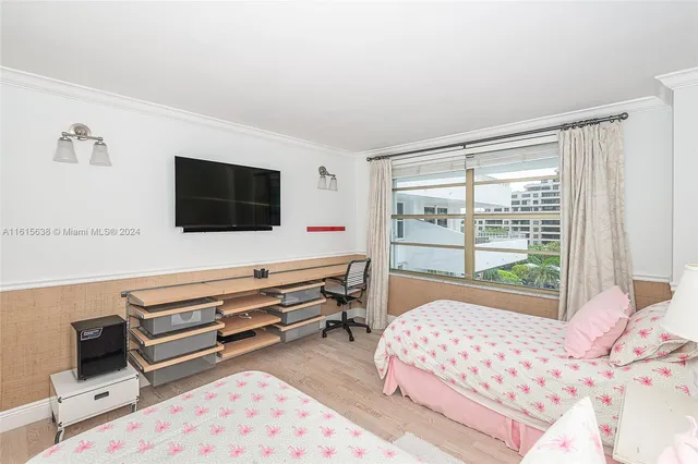 $1,140,000 | 199 Ocean Ln Drive, Unit 611, Key Biscayne, FL 33149