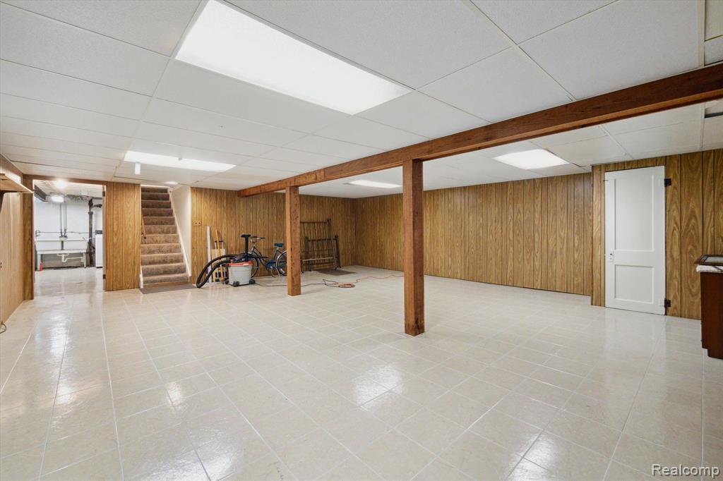 2697 Rhodes Drive Troy, MI 48083 - Photo 34 of 45 Gallery Image 34