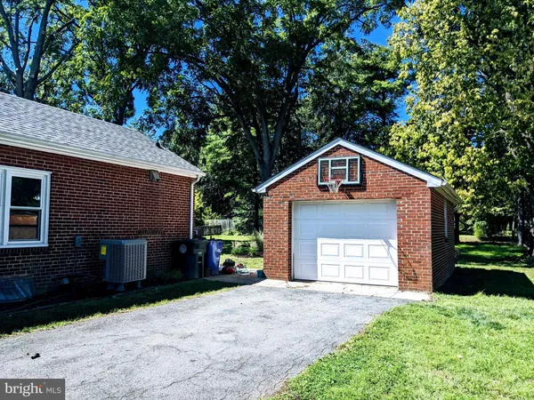 $499,900 | 627 Grant Place, Frederick, MD 21702