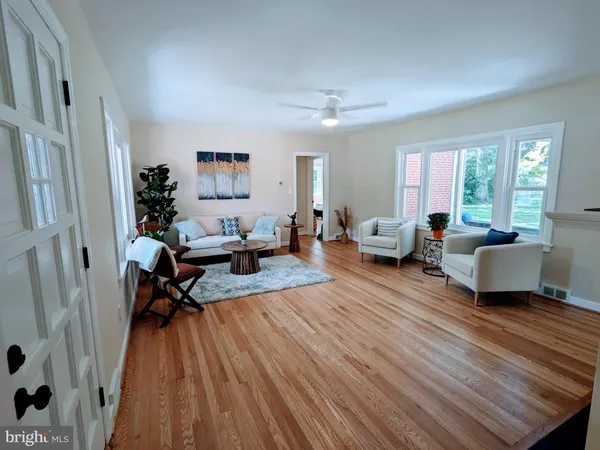 $499,900 | 627 Grant Place, Frederick, MD 21702