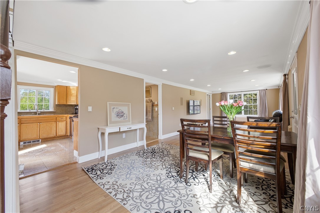 4929 Fayetteville Manlius Road Manlius, NY 13104 - Photo 6 of 28