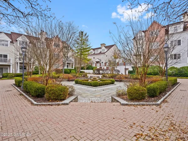 $8,550 | 51 Forest Avenue, Unit 19, Old Greenwich, CT 06870
