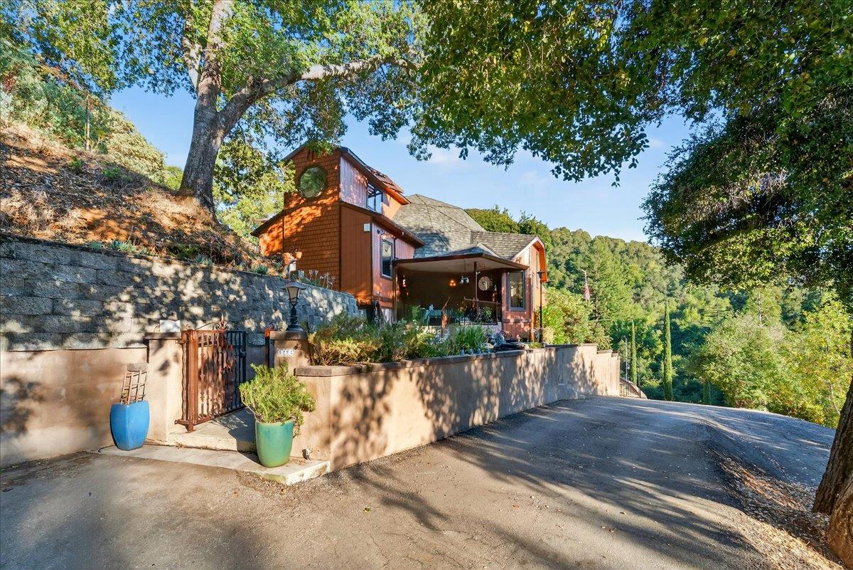 5224 Twin Falls Road Morgan Hill, CA 95037 - Photo 7 of 111