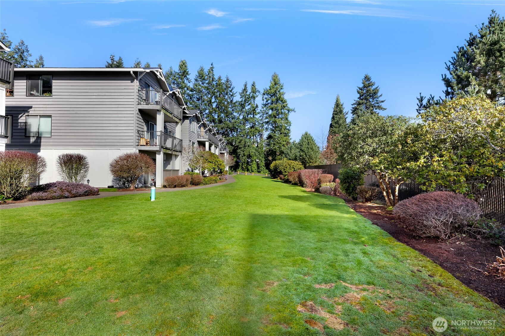 8017 234th Street Southwest, Unit 314 Edmonds, WA 98026 - Photo 17 of 27