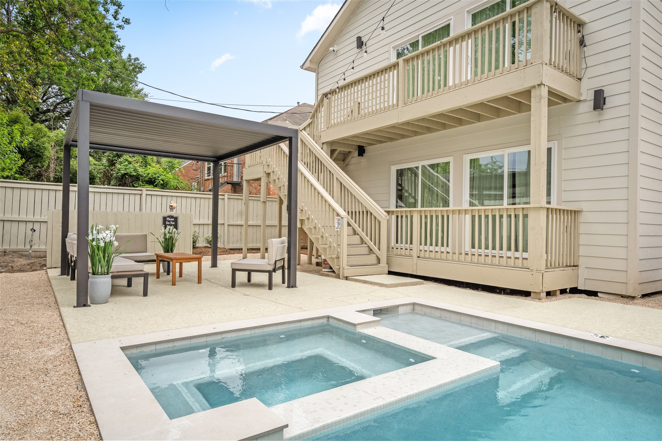 2413 Isabella Street Houston, TX 77004 - Photo 48 of 50 a view of a house with backyard and sitting area