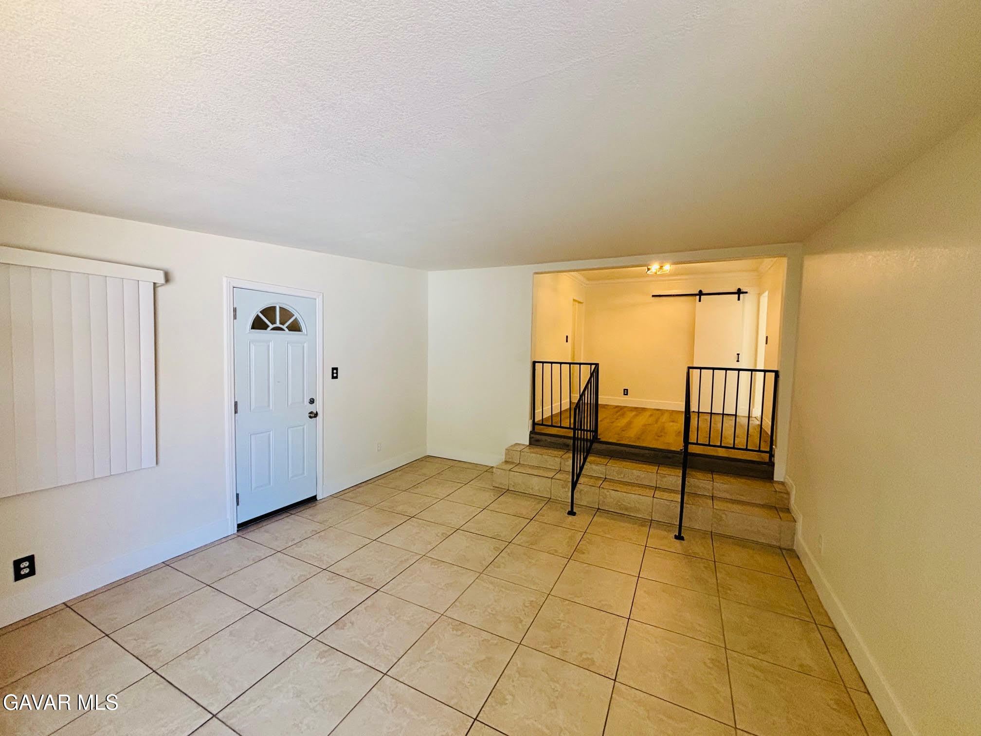 6534 Balcom Avenue Reseda, CA 91335 - Photo 12 of 25 a view of an empty room