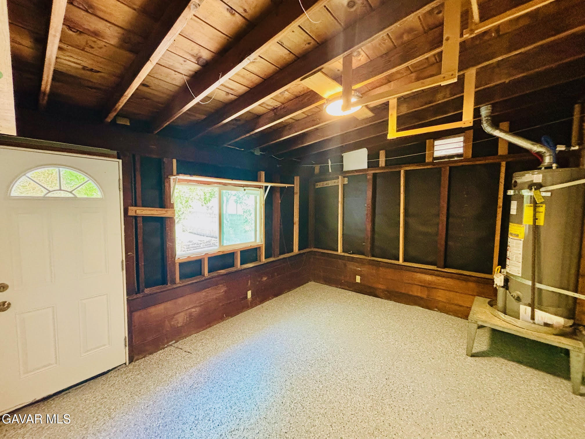 6534 Balcom Avenue Reseda, CA 91335 - Photo 15 of 25 a view of a room with gym equipment