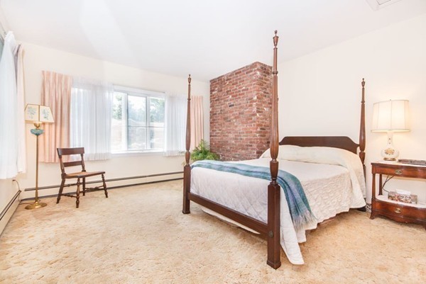 22 Joseph Way Reading, MA 01867 - Photo 6 of 20 Gallery Image 6