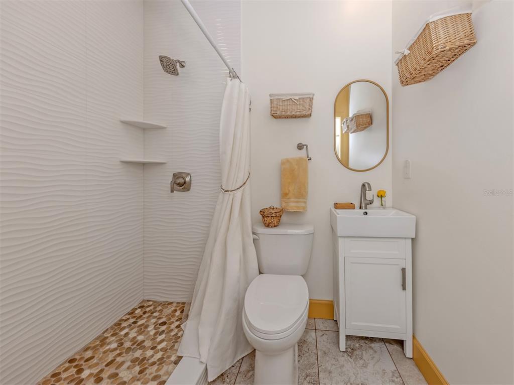 500 Alhambra Road Venice, FL 34285 - Photo 25 of 53