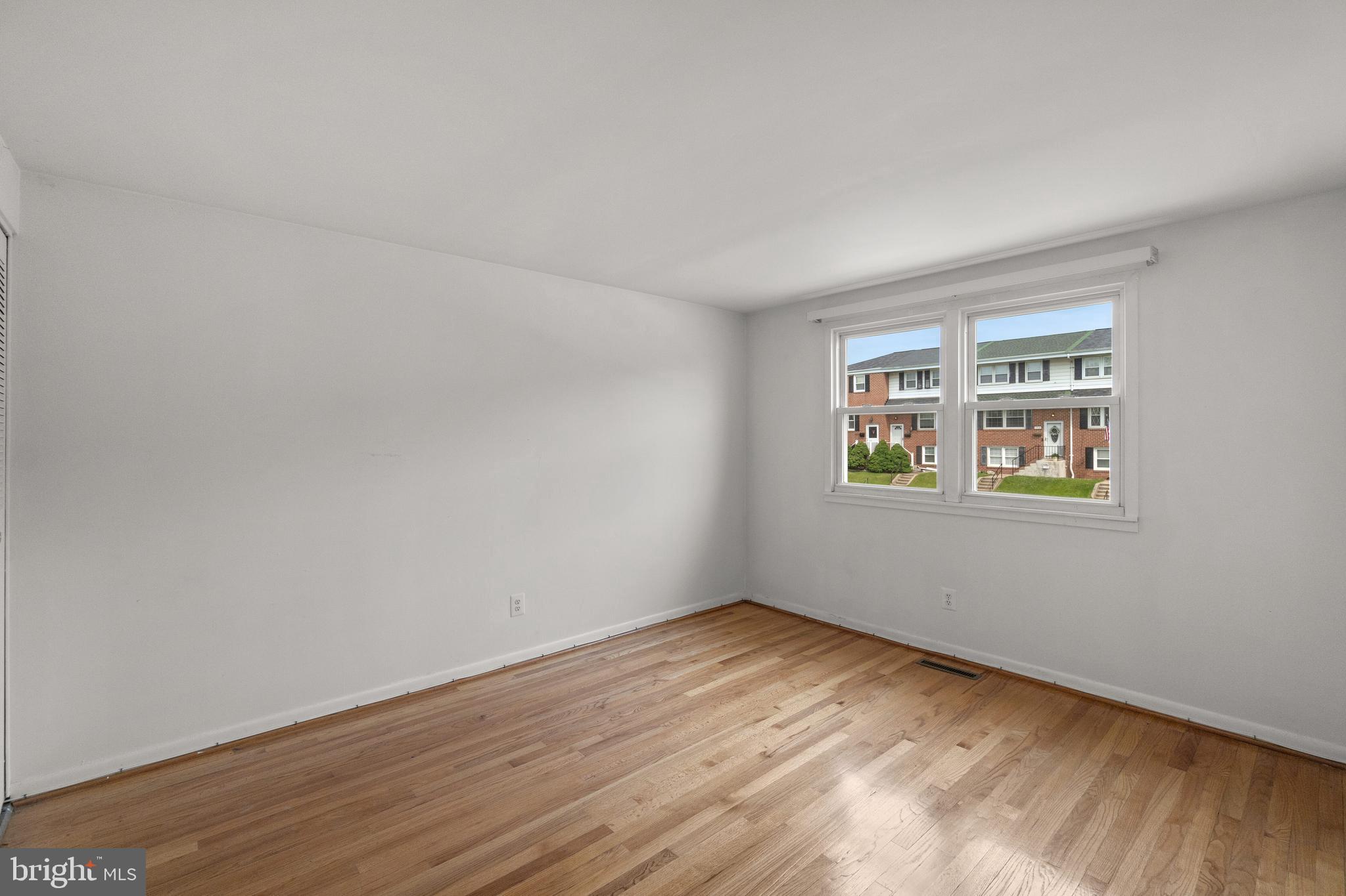1025 Grovehill Road Baltimore, MD 21227 - Photo 22 of 40 Bedroom 2