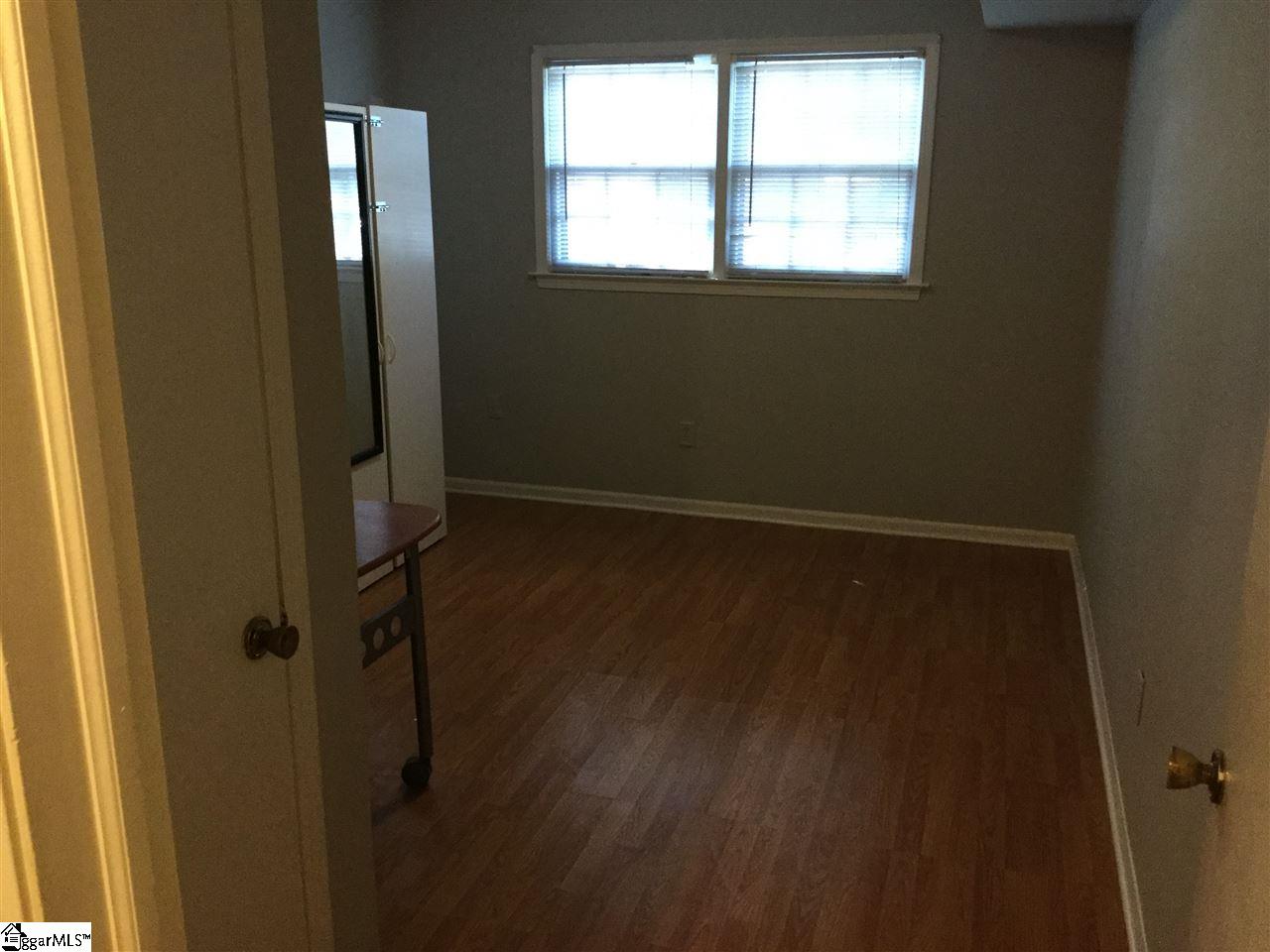 609 Neely Ferry Road Simpsonville, SC 29680 - Photo 19 of 27 Downstairs Bedroom, below grade.