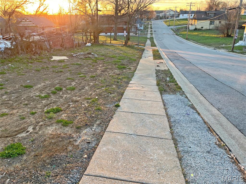 4100 Jennings Station Road St. Louis, MO 63121 - Photo 4 of 10