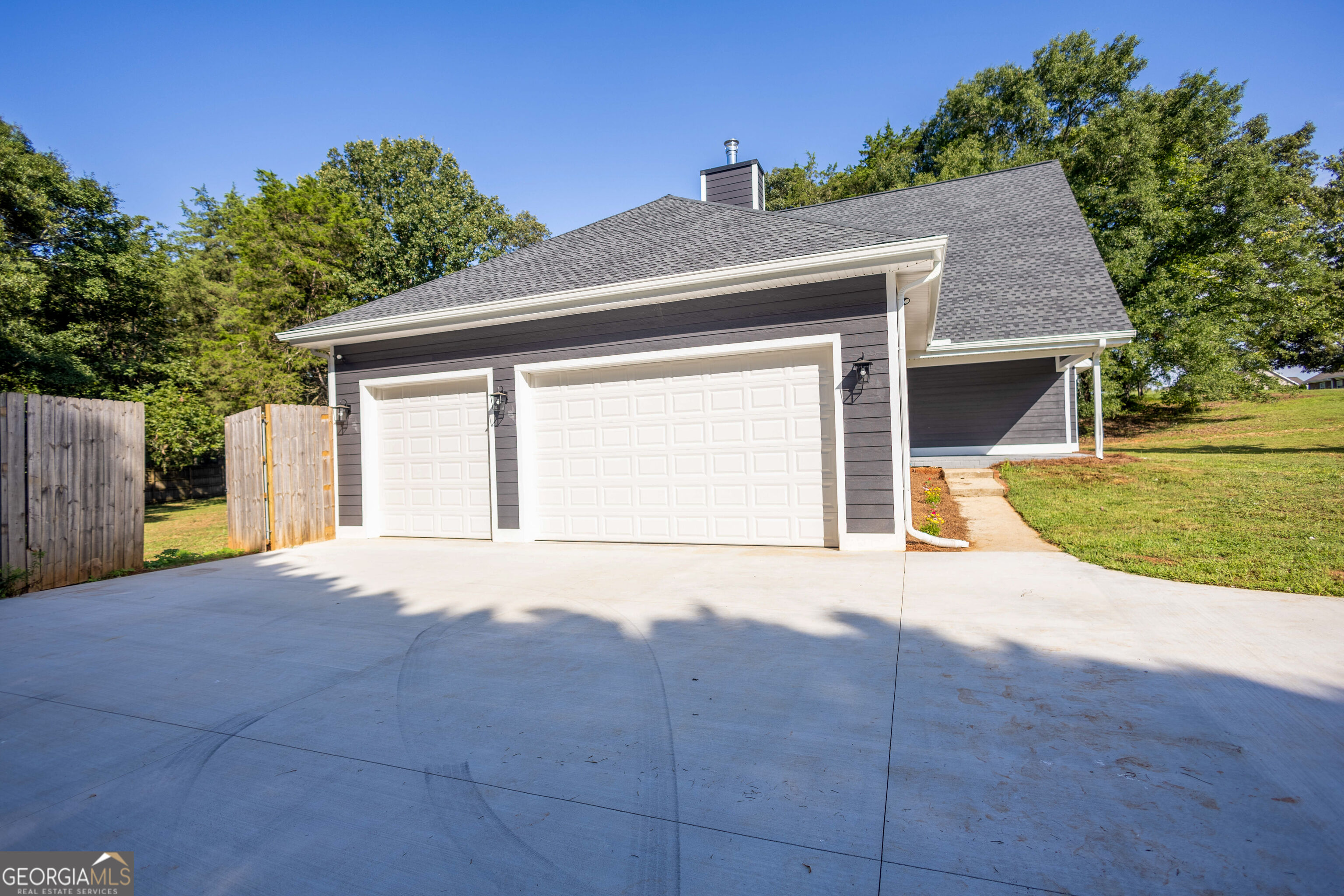 190 Cedar Pond Road Hartwell, GA 30643 - Photo 4 of 29 Gallery Image 4