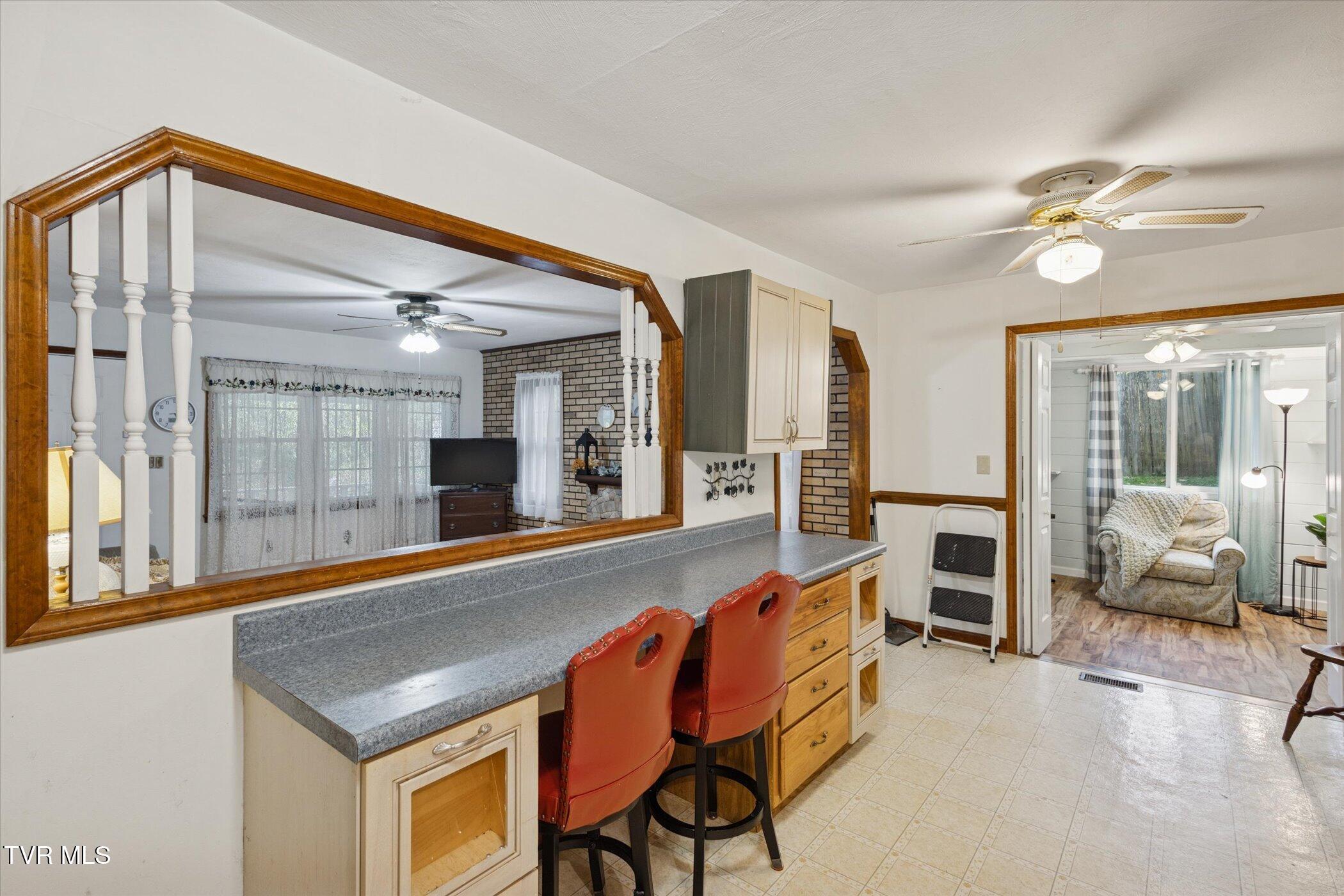 270 Hurley Hollow Road Elizabethton, TN 37643 - Photo 15 of 43 15-270-Hurley-Hollow-Rd--WindowStill-Rea