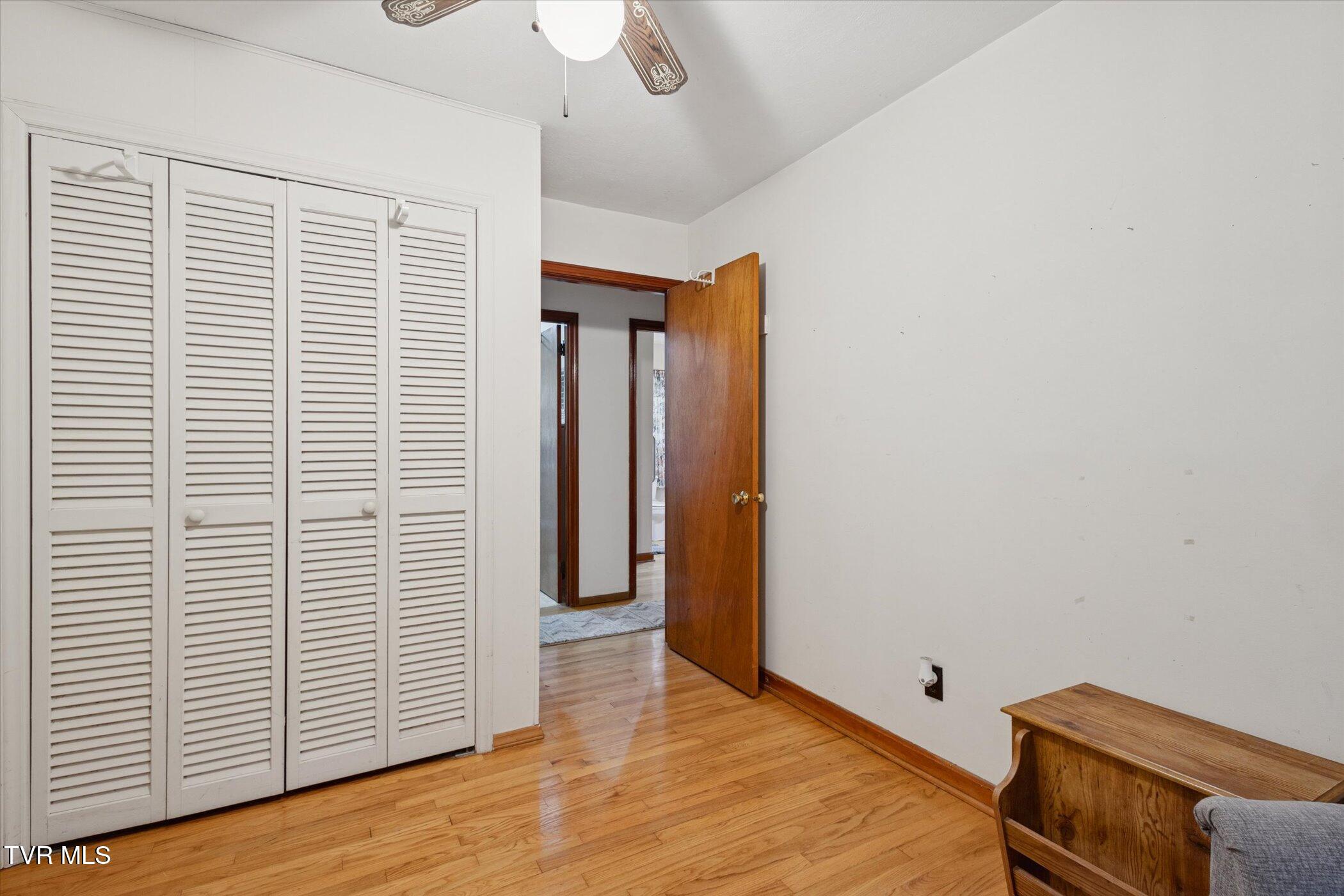 270 Hurley Hollow Road Elizabethton, TN 37643 - Photo 23 of 43 23-270-Hurley-Hollow-Rd--WindowStill-Rea