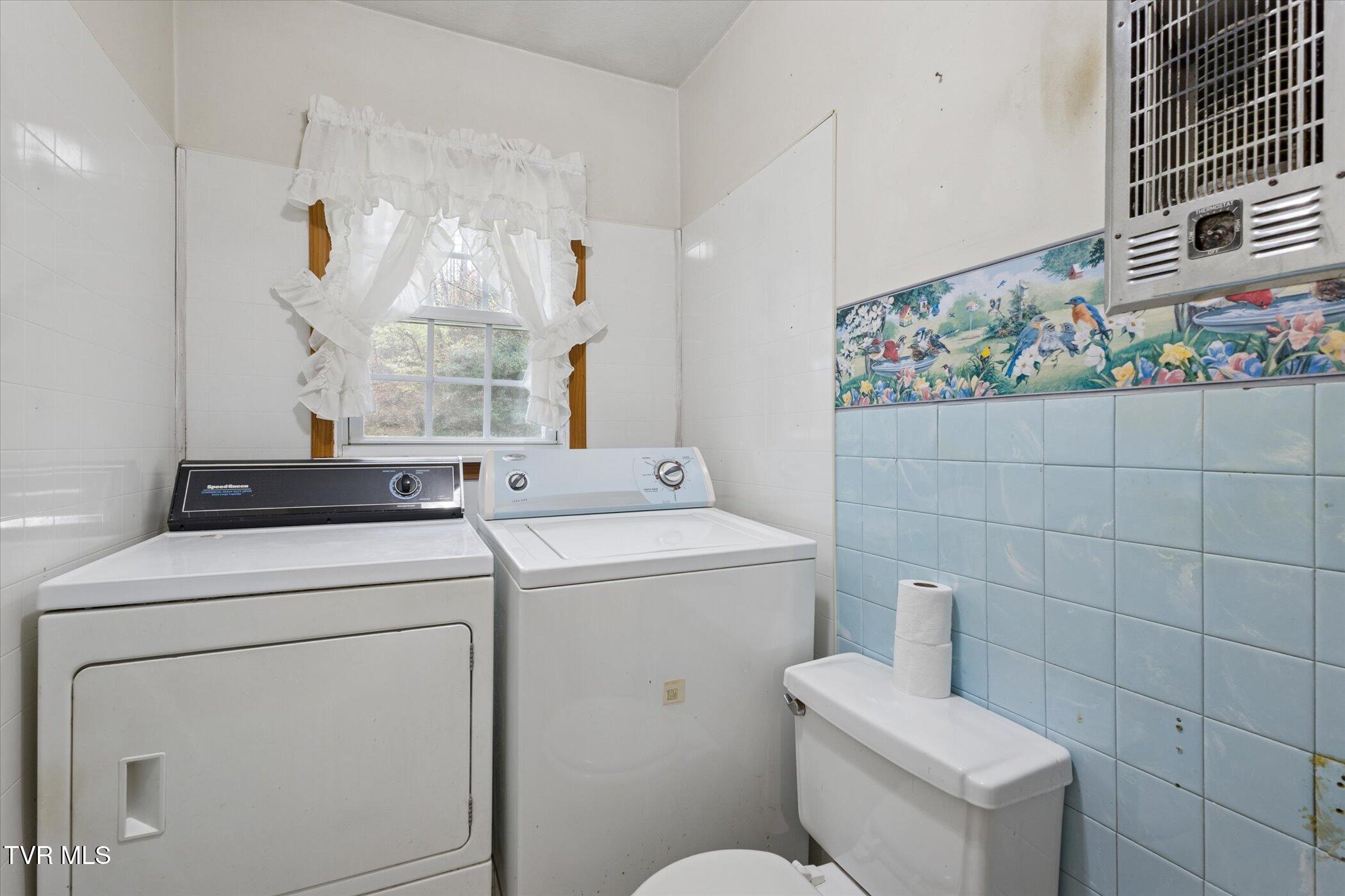 270 Hurley Hollow Road Elizabethton, TN 37643 - Photo 24 of 43 24-270-Hurley-Hollow-Rd--WindowStill-Rea