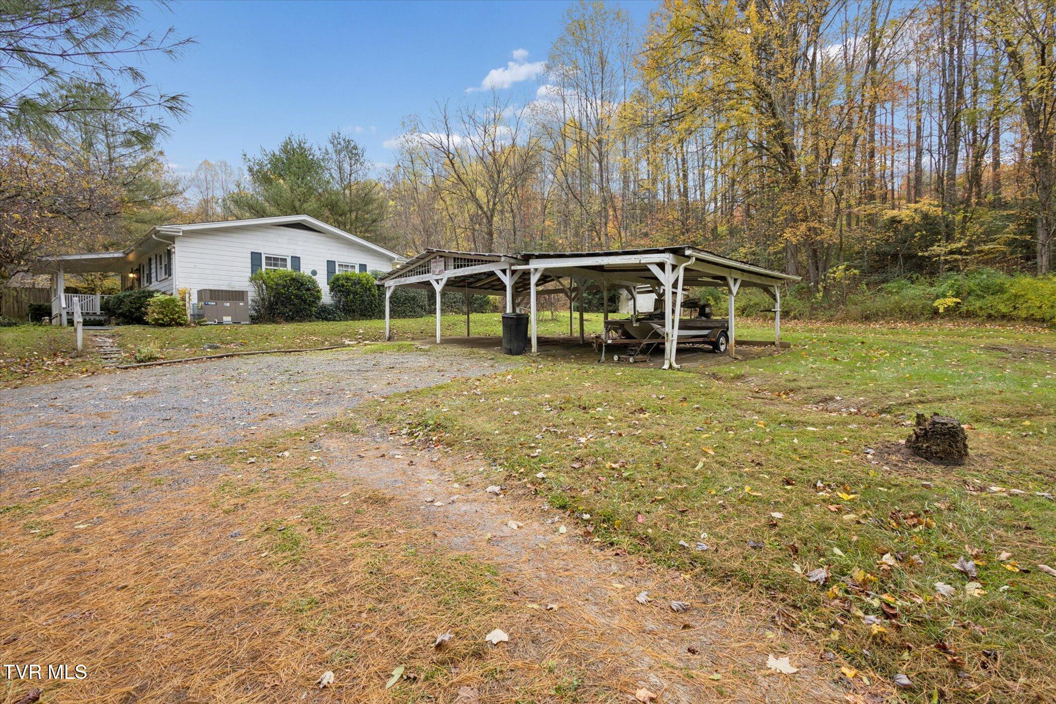 270 Hurley Hollow Road Elizabethton, TN 37643 - Photo 31 of 43 32-270-Hurley-Hollow-Rd--WindowStill-Rea