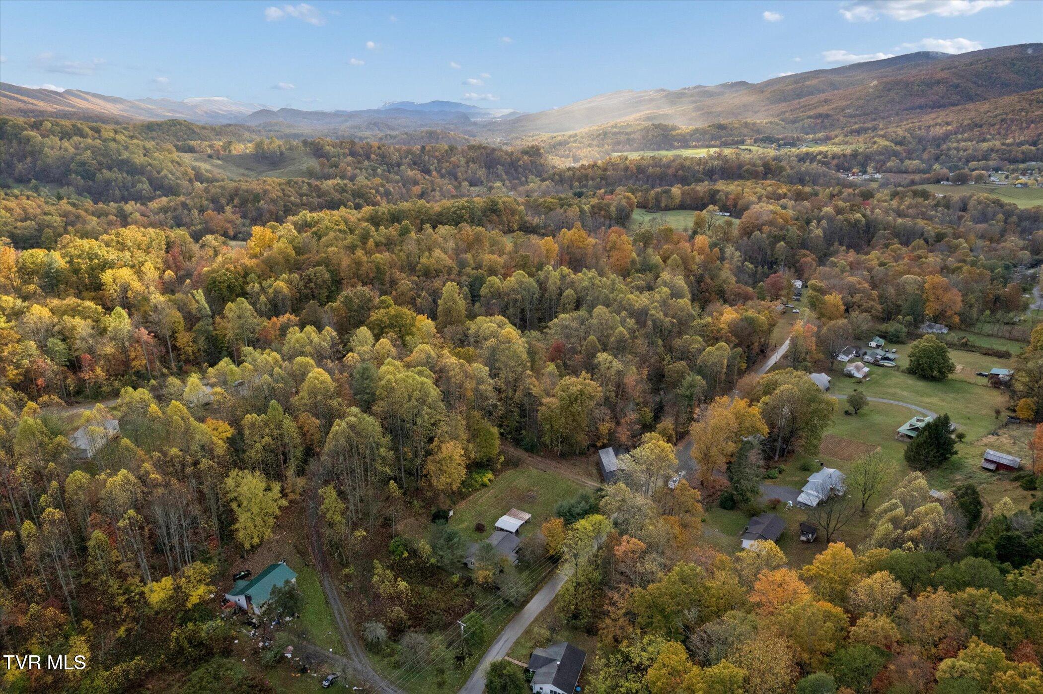 270 Hurley Hollow Road Elizabethton, TN 37643 - Photo 43 of 43 45-270-Hurley-Hollow-Rd--WindowStill-Rea